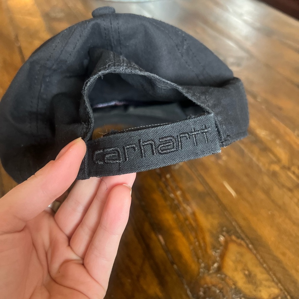 Carhartt Charcoal Cap with Leather Logo Patch - Picture 2 of 3